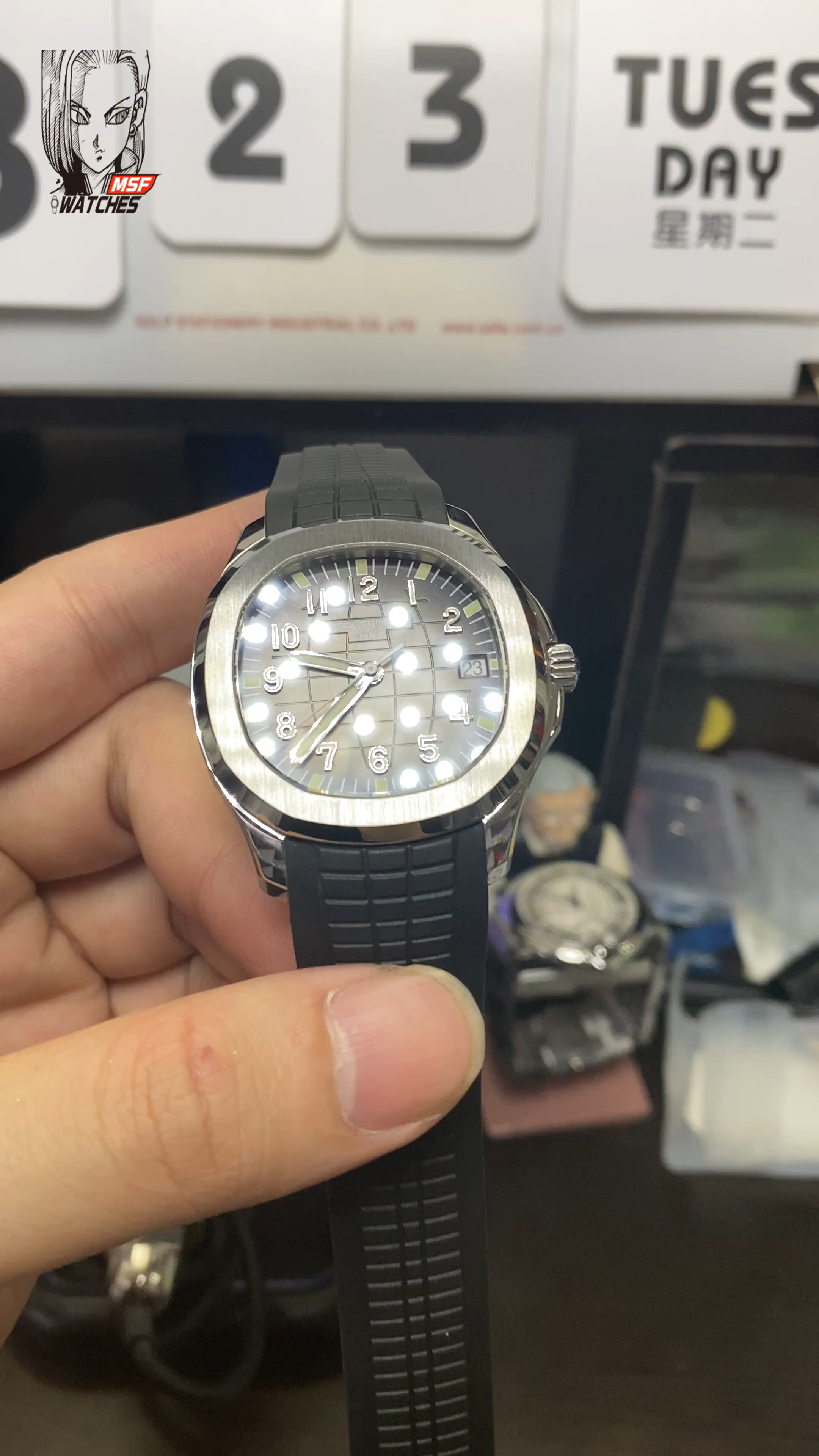 Patek Philippe Aquanaut Series 5167A-001, Black Dial Steel Case Black Rubber Strap, 40mm Size.