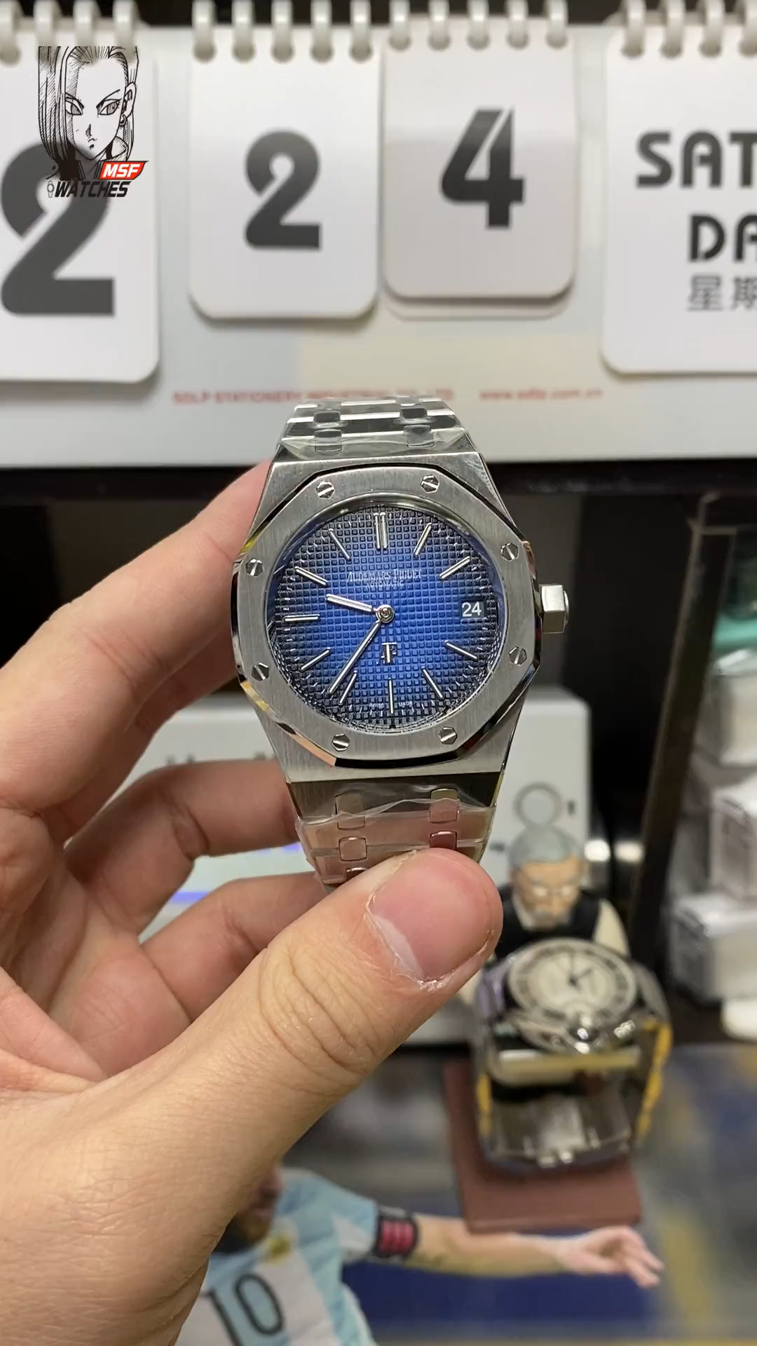 Audemars Piguet Royal Oak Offshore Series15202IP.OO.1240IP.01, Smoked Blue Dial, 39mm Size.