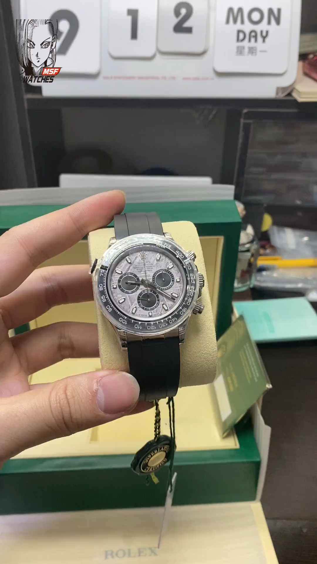 Rolex Cosmograph Daytona Series M116519LN-0038, Meteorite Dial and Ceramic Bezel on a Rubber Strap, 40mm size.