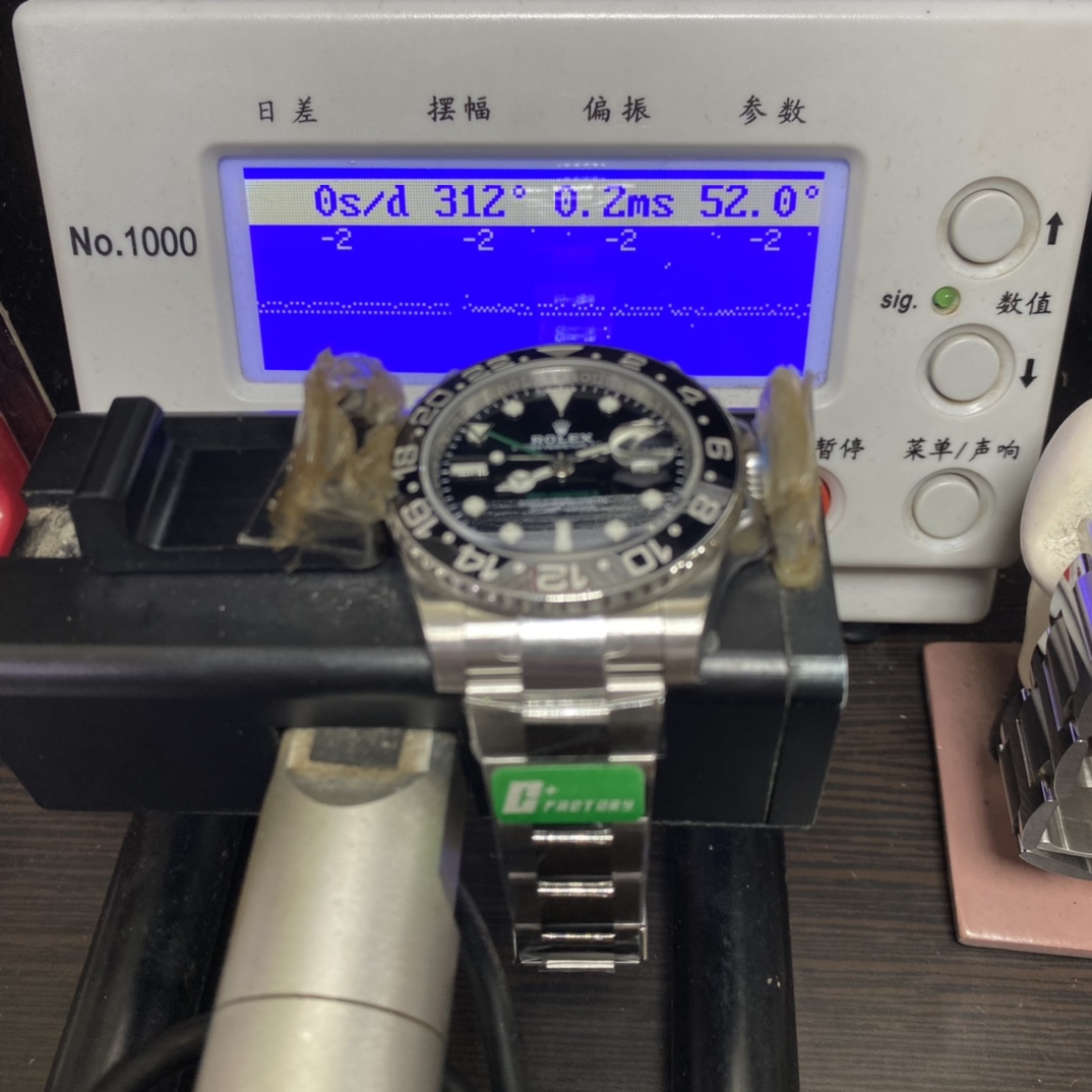 Rolex GMT-Master II series 116710LN-0001, All-Black Bezel Black Dial Green Hands, 40mm Size.