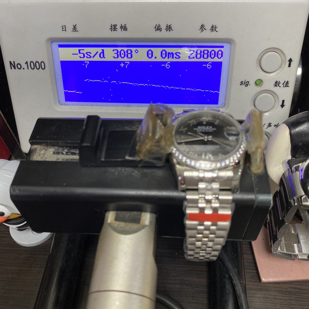 Rolex Datejust Series m278384rbr-0032, Grey Dial with Diamond Bezel and Roman Numerals, 31mm size, Jubilee stainless steel bracelet.