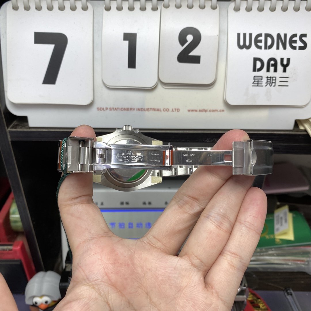 Rolex Submariner Series 116610LV-0002, Green Hulk, 40mm size.