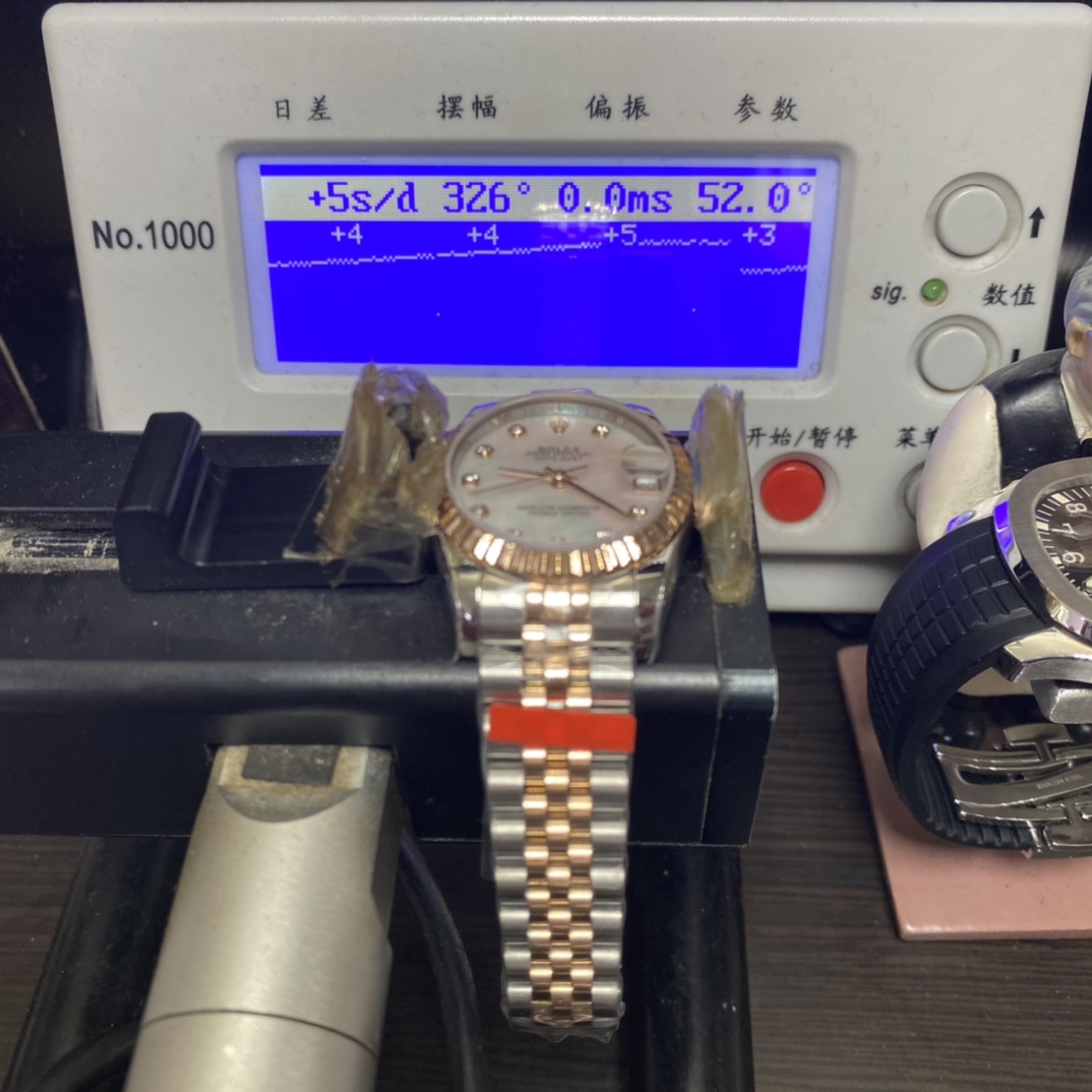Rolex Datejust series m278273-0028, Two-Tone Gold Case with Mother-of-Pearl Dial, 31mm size.