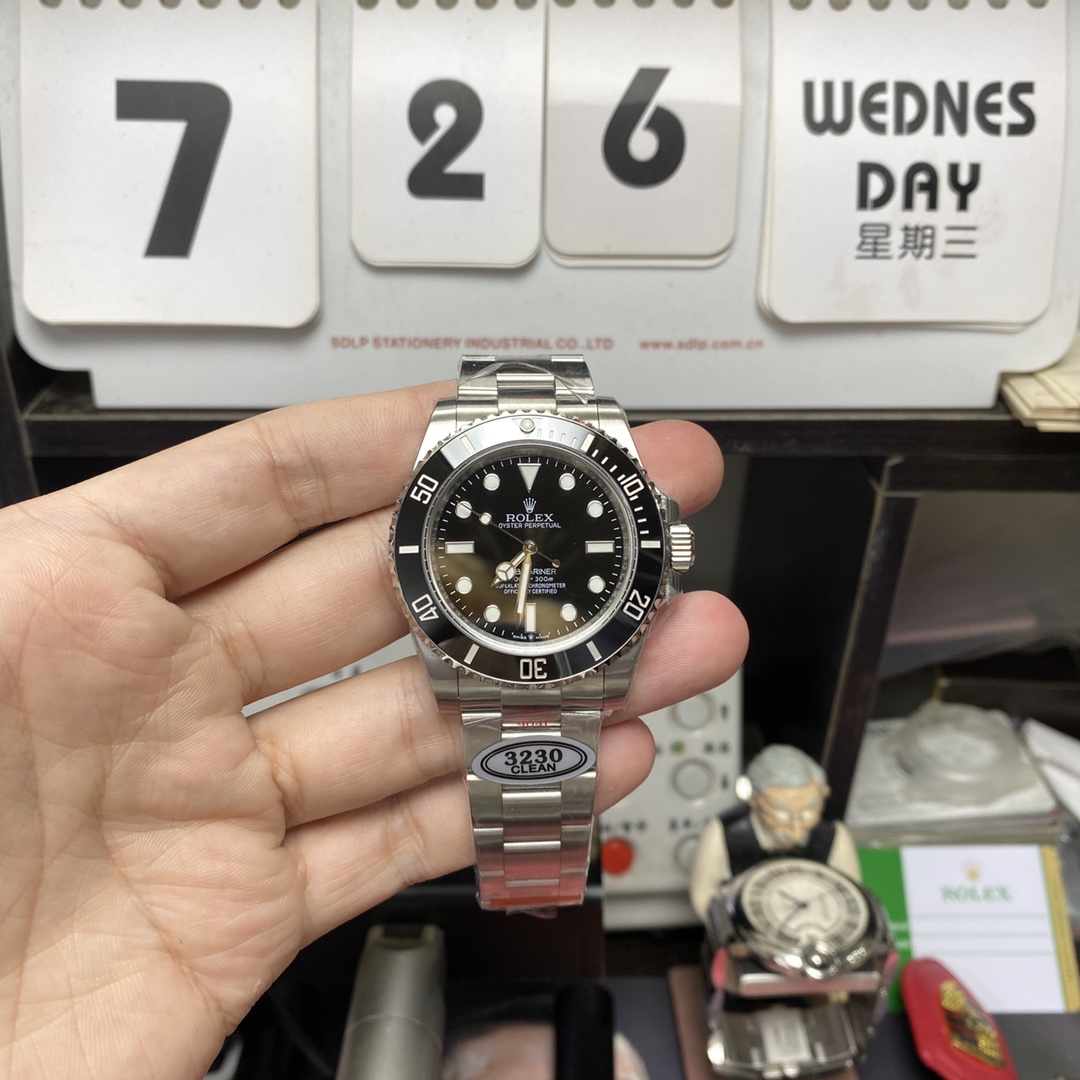 Rolex Submariner Series m124060-0001, No-Date Black Submariner, 41mm size.