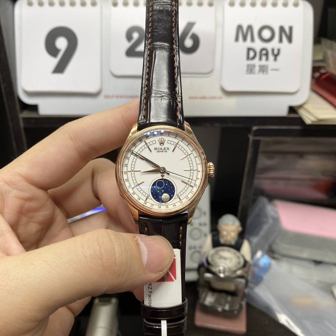 Rolex Cellini Series m50535-0002, Moonphase Watch with a White Dial Rose Gold Case Meteorite Moonphase, 39mm Size.