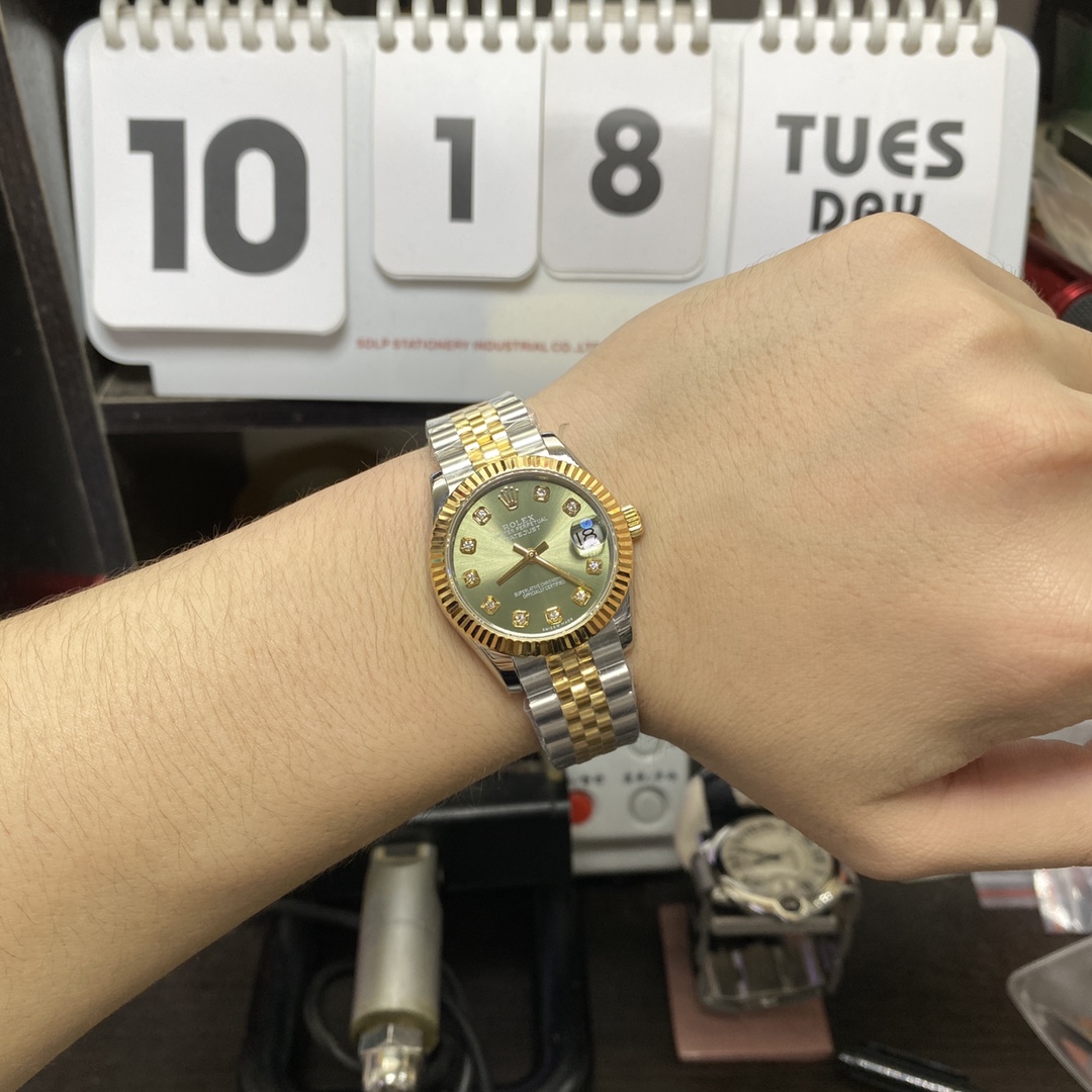Rolex Datejust Series m278273-0030, Mint Green Dial Two-Tone Gold Case, 31mm size, Jubilee stainless steel bracelet.