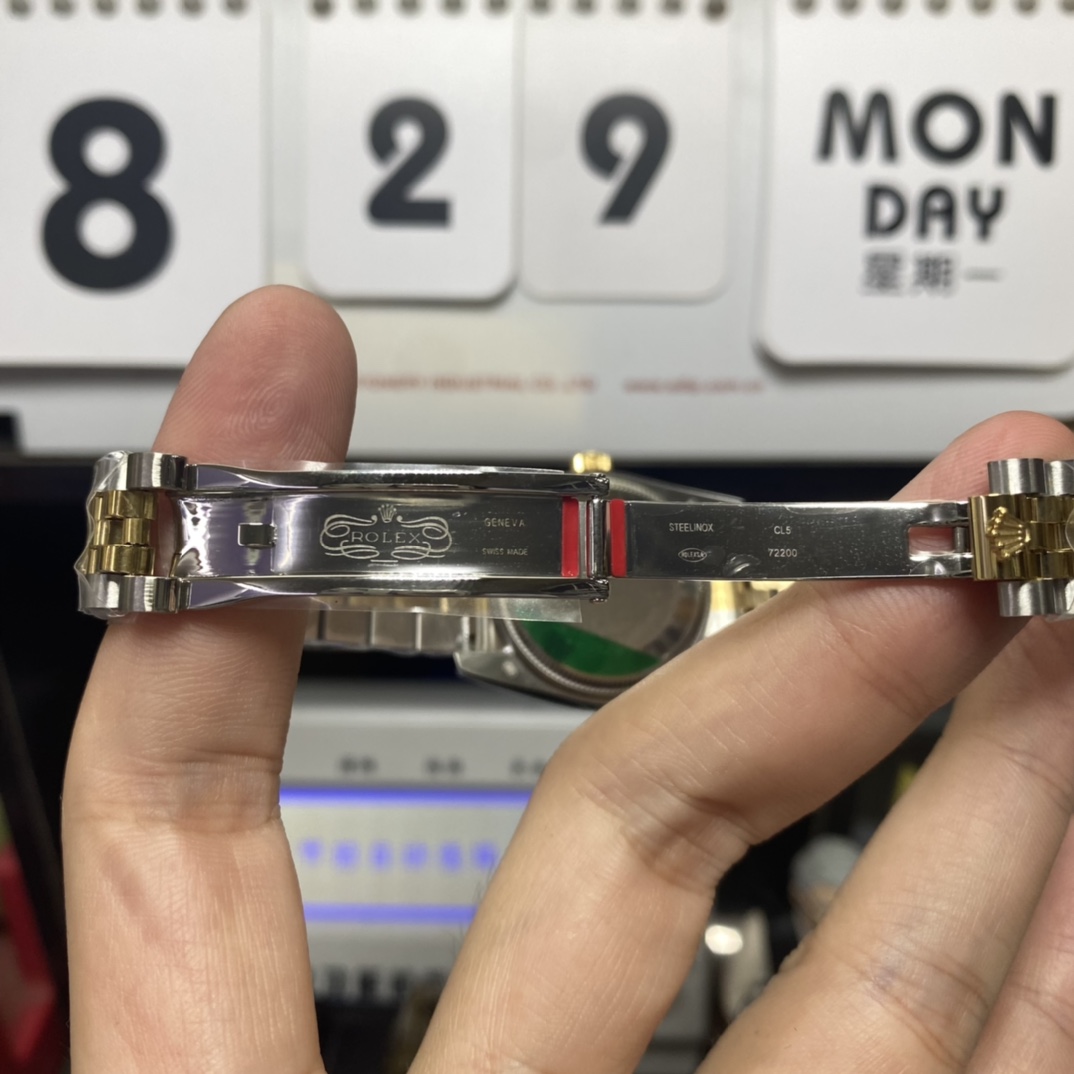 Rolex Datejust Series m279173-0011, Two-Tone Gold Case Gold Dial, 28mm Size, Five-Link Steel Bracelet.