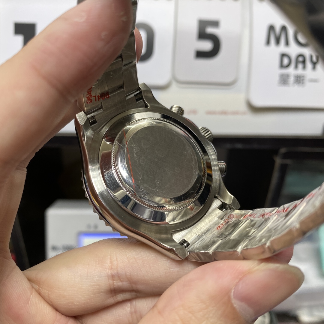 Rolex Yacht-Master series m116680-0002, Blue Ceramic Bezel White Dial Steel Bracelet, Chronograph function, 44mm Size.