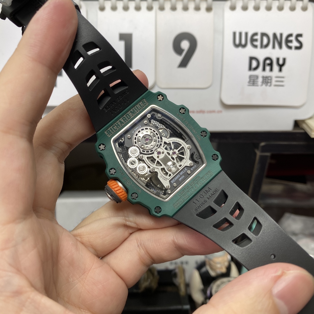 Richard Mille Men's Collection series RM21-02, Carbon Fiber Case, 42.68 x 50.12mm size.