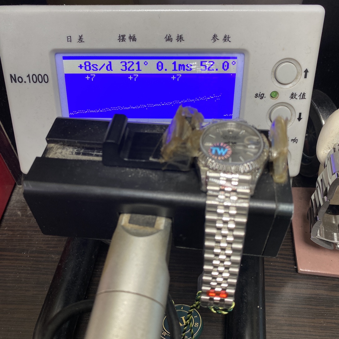 Rolex Datejust Series m279174-0005, White Case White Dial with Baton Hour Markers, 28mm Size, Five-Link Steel Bracelet