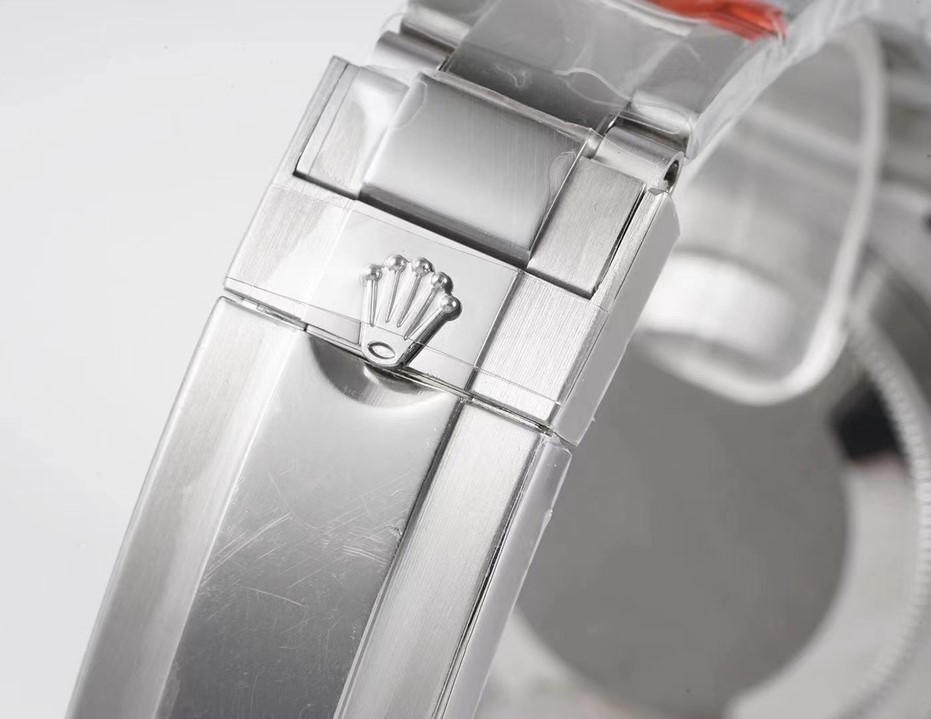 Rolex GMT-Master II Series watch model m116759 SAru-78209  40mm