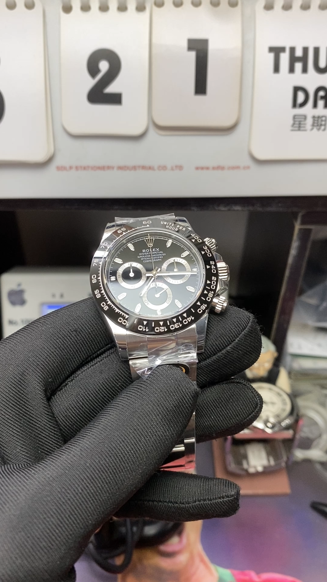 Rolex Cosmograph Daytona series Watch Model m116500ln-0002 40mm
