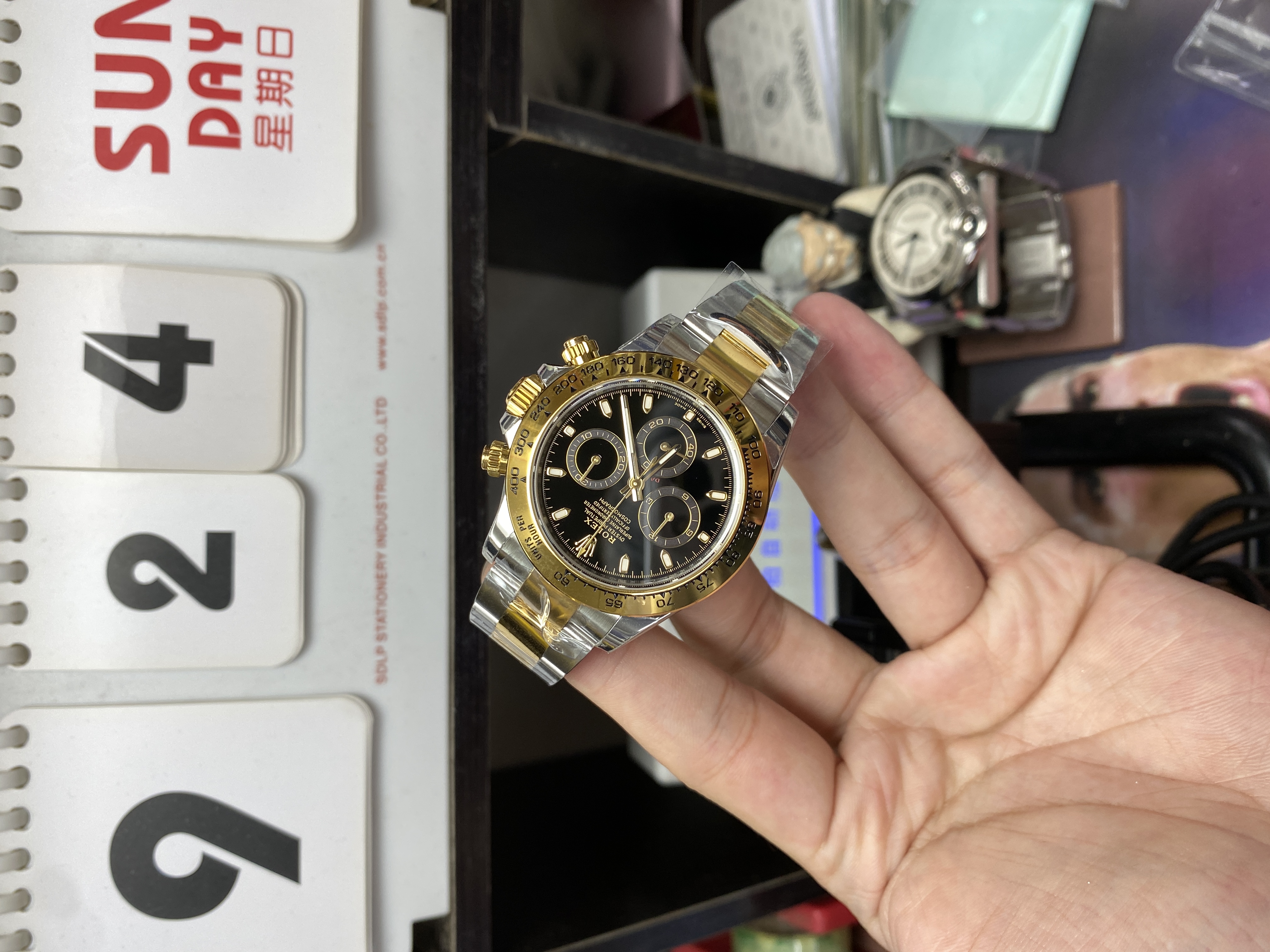 Rolex Cosmograph Daytona Series Watch Model m126503-0003 40mm