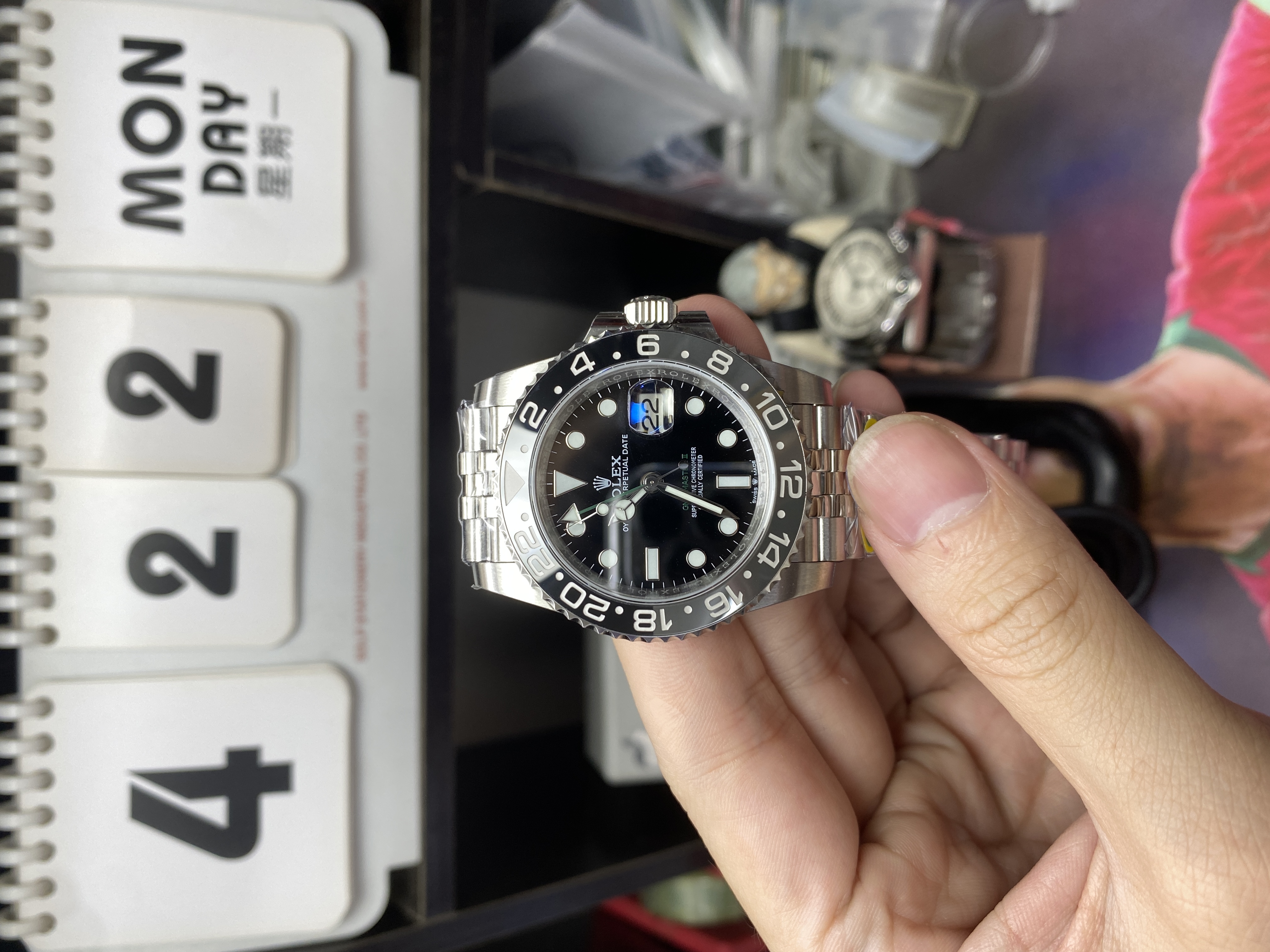 Rolex GMT-Master II Series Watch Model 2024 NEW M126710GRNR-0003 40mm